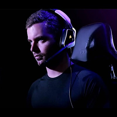 אוזניות לגיימרים Corsair VOID RGB ELITE Wireless Premium 7.1 Surround - צבע שחור אוזניות לגיימרים Corsair VOID RGB ELITE Wireless Premium 7.1 Surround - צבע שחור