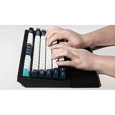 משטח תמיכה למקלדת Keychron PR47 שחור משטח תמיכה למקלדת Keychron PR47 שחור