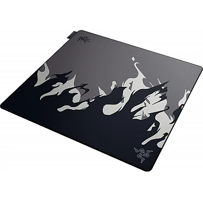 משטח עכבר Razer Gigantus V2 Pro NiKo Edition – 500×480 מ״מ משטח עכבר Razer Gigantus V2 Pro NiKo Edition – 500×480 מ״מ