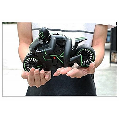 אופנוע פעלולים Livo על שלט 2.4G סוללות נטענות אופנוע פעלולים Livo על שלט 2.4G סוללות נטענות