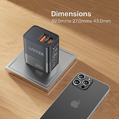 UNITEK מטען קיר 20W דו-יציאות (USB-C PD + USB-A QC) – קומפקטי צבע לבן